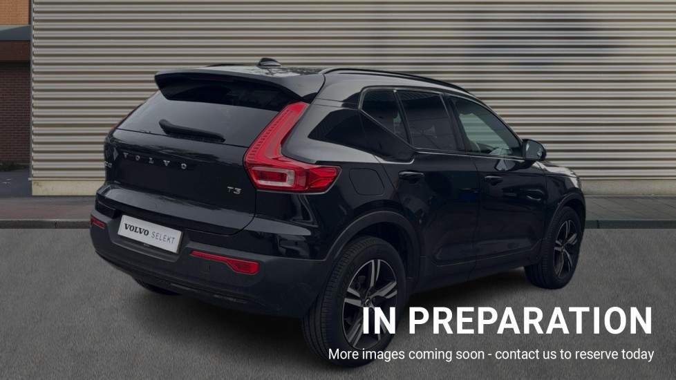 Used Volvo XC40 2021 for sale - 76112122: Photo 4