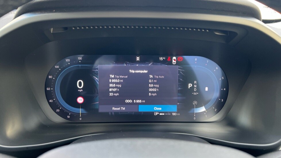 Used Volvo XC40 2024 for sale - 76438029: Photo 11