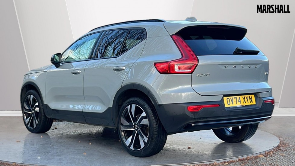 Used Volvo XC40 2024 for sale - 76438029: Photo 2