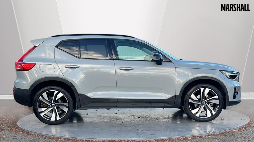 Used Volvo XC40 2024 for sale - 76438029: Photo 3
