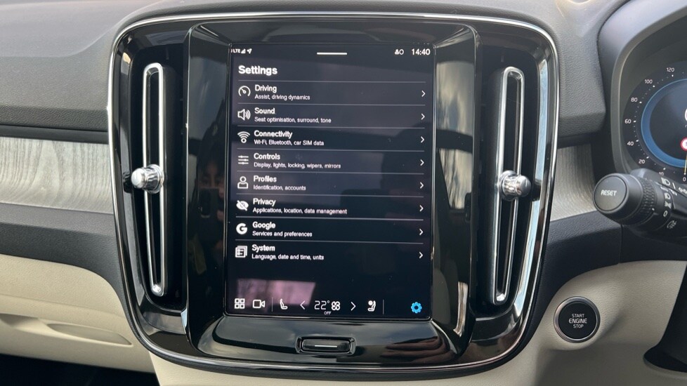 Used Volvo XC40 2024 for sale - 76438029: Photo 40