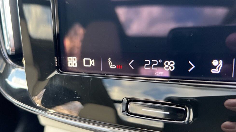 Used Volvo XC40 2024 for sale - 76438029: Photo 52