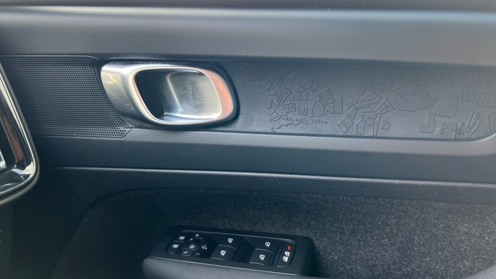 Used Volvo C40 2023 for sale - 77063295: Photo 15