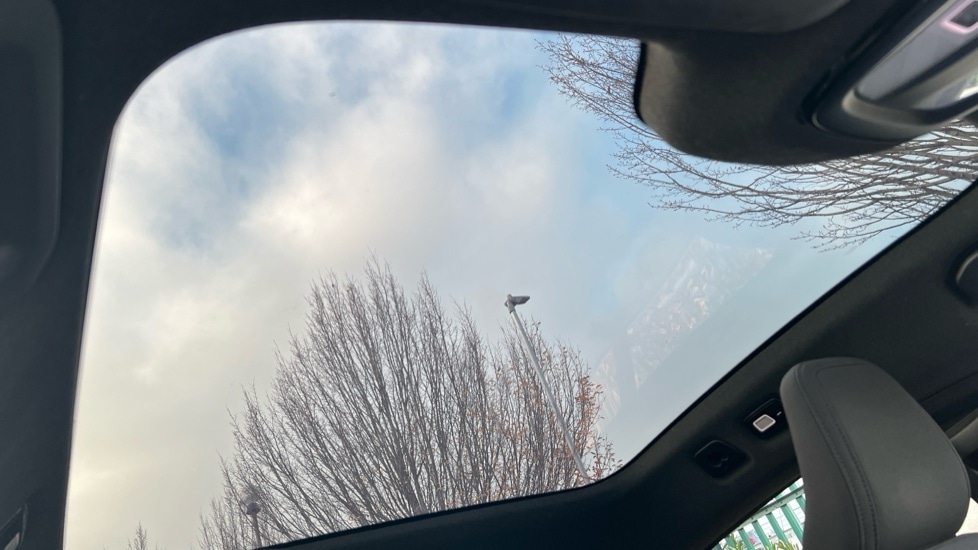 Used Volvo C40 2023 for sale - 77063295: Photo 43