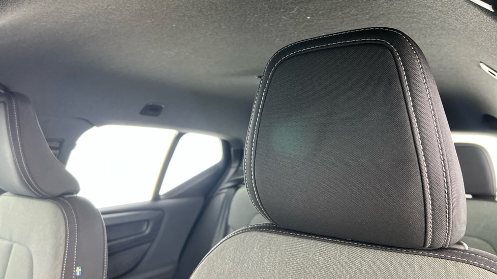 Used Volvo XC40 2022 for sale - 76586884: Photo 11