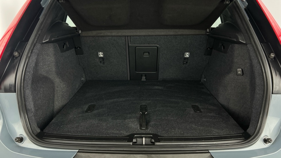 Used Volvo XC40 2022 for sale - 76586884: Photo 5