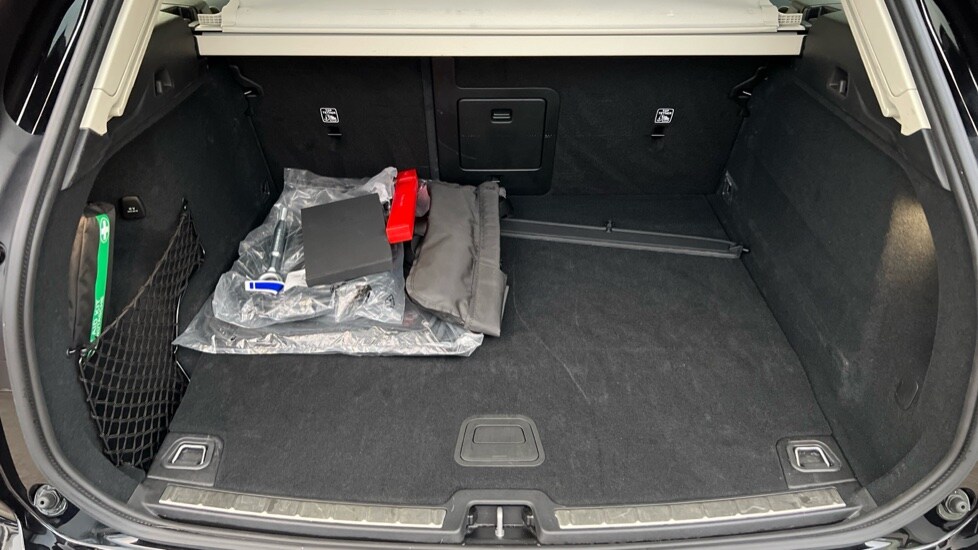 Used Volvo XC60 2025 for sale - 76773376: Photo 17