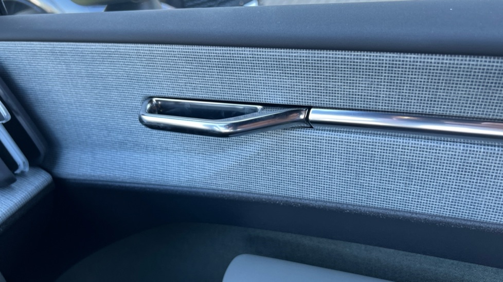 Used Volvo EX30 2025 for sale - 76704498: Photo 15