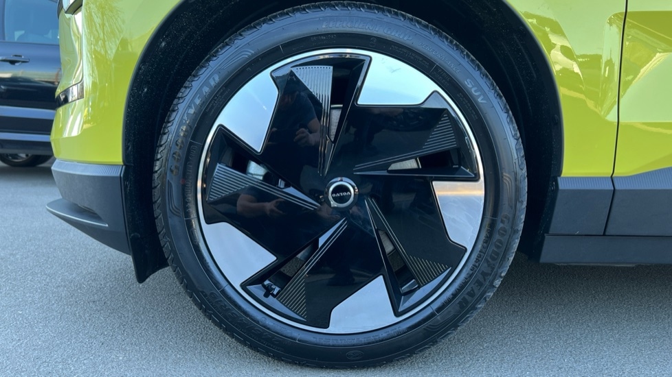 Used Volvo EX30 2025 for sale - 76704498: Photo 25