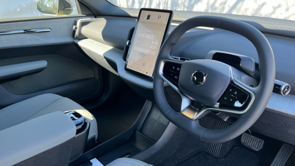 Used Volvo EX30 2025 for sale - 76704498: Photo 5