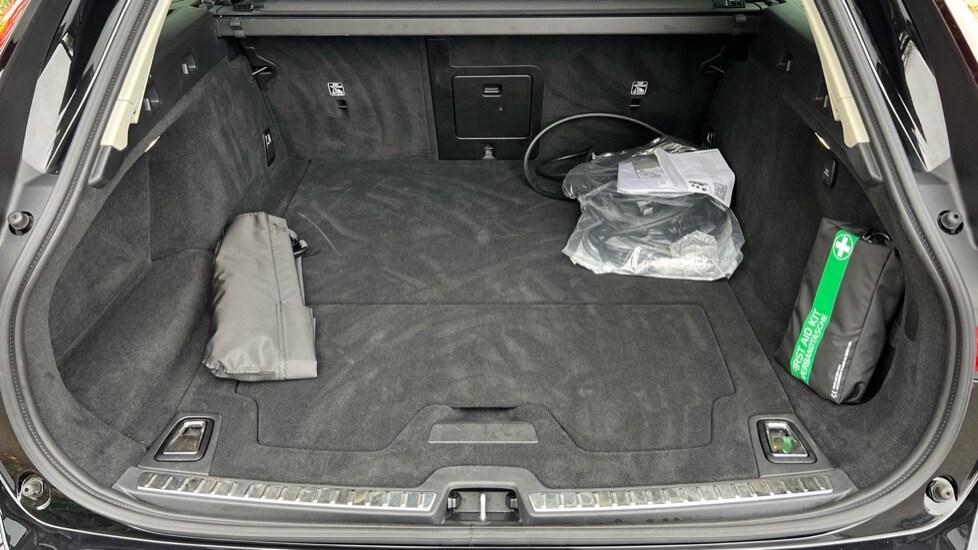 Used Volvo V90 2024 for sale - 76161326: Photo 17