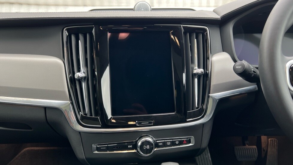 Used Volvo V90 2024 for sale - 76161326: Photo 22