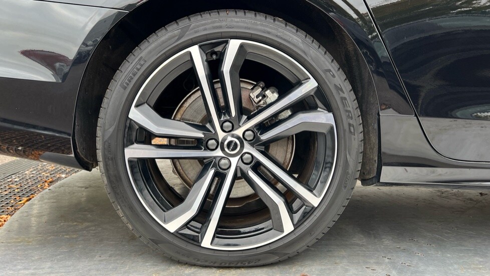 Used Volvo V90 2024 for sale - 76161326: Photo 24