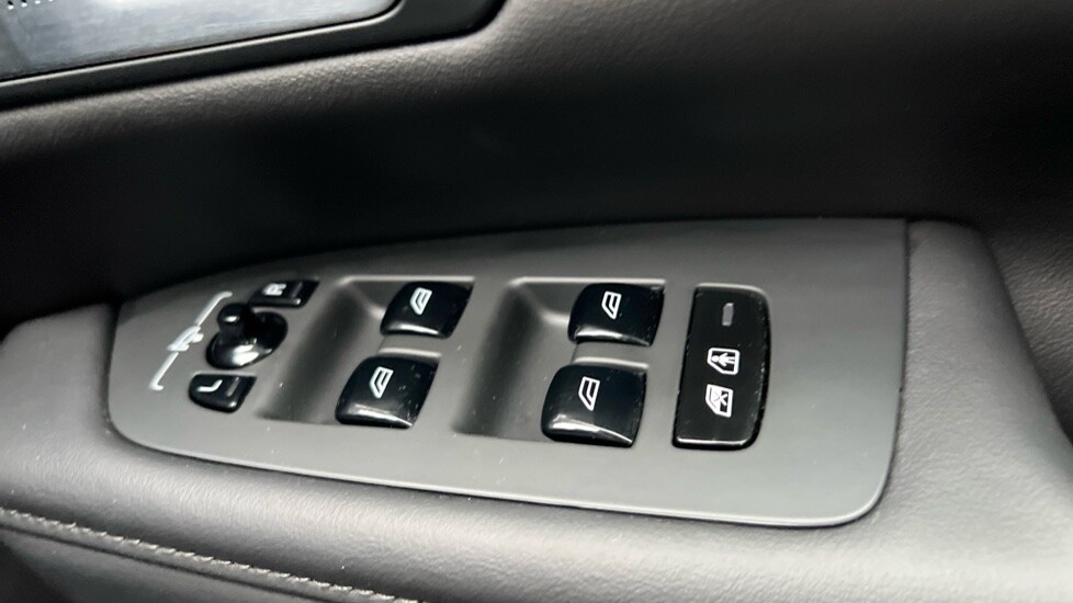 Used Volvo V90 2024 for sale - 76161326: Photo 33