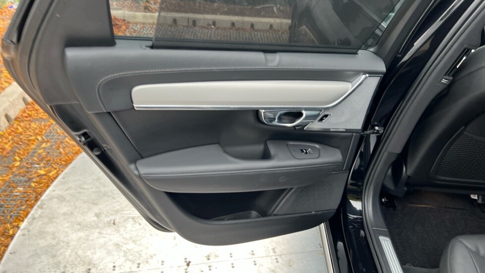 Used Volvo V90 2024 for sale - 76161326: Photo 48