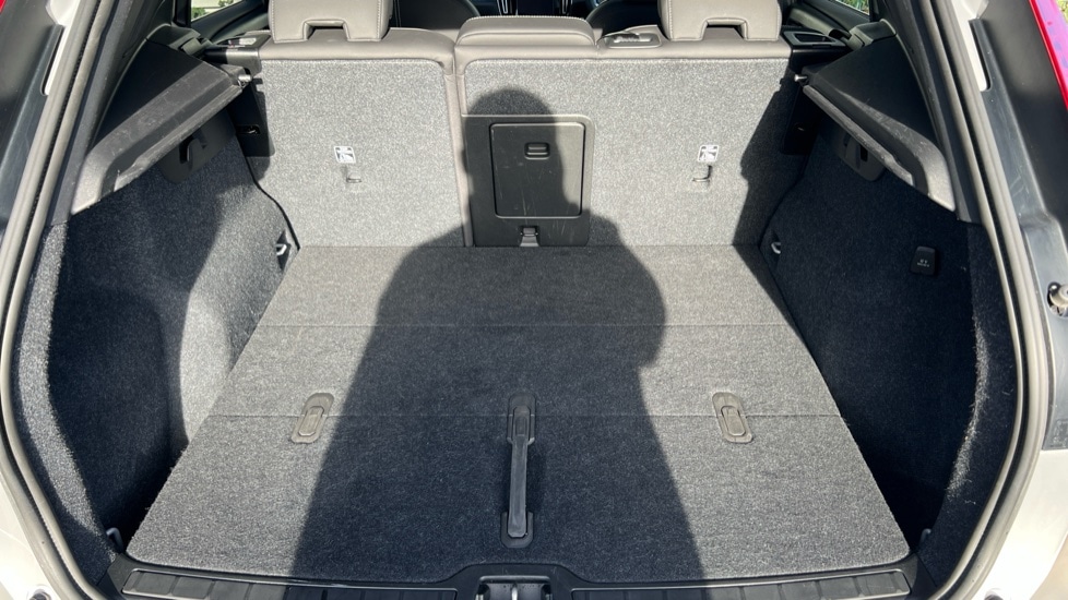 Used Volvo XC40 2023 for sale - 76587010: Photo 17