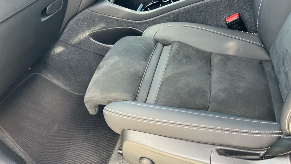 Used Volvo XC40 2023 for sale - 76587010: Photo 32