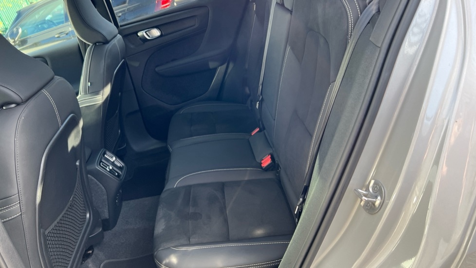 Used Volvo XC40 2023 for sale - 76587010: Photo 38