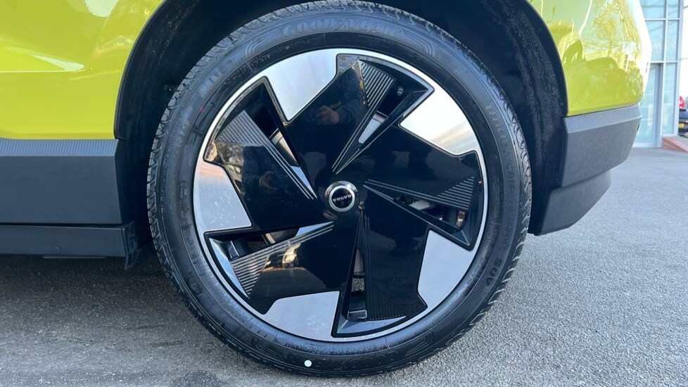 Used Volvo EX30 2025 for sale - 75472401: Photo 26