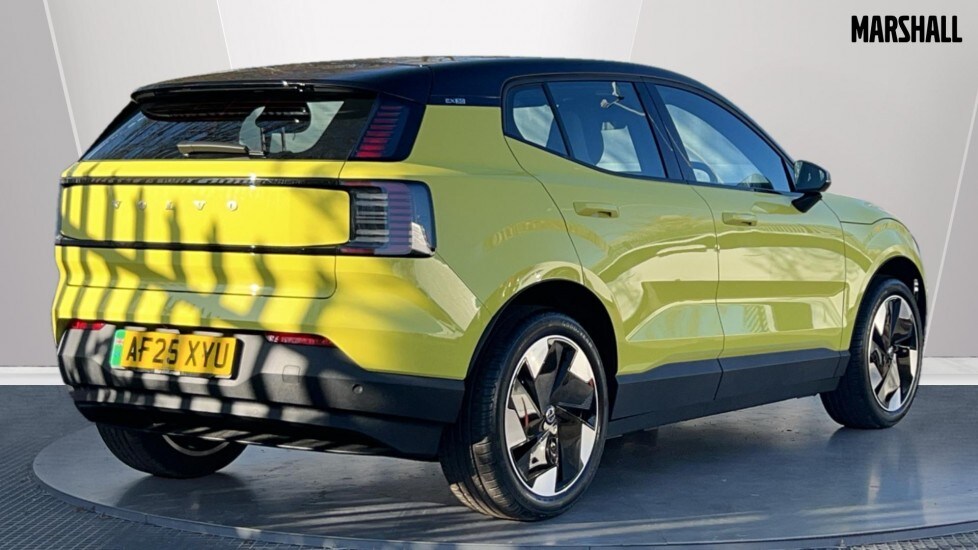 Used Volvo EX30 2025 for sale - 75472401: Photo 7