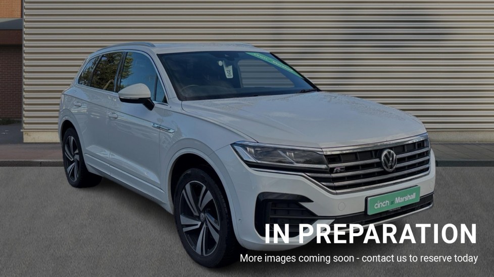 Used Volkswagen Touareg 2018 for sale - 76434736: Photo 1