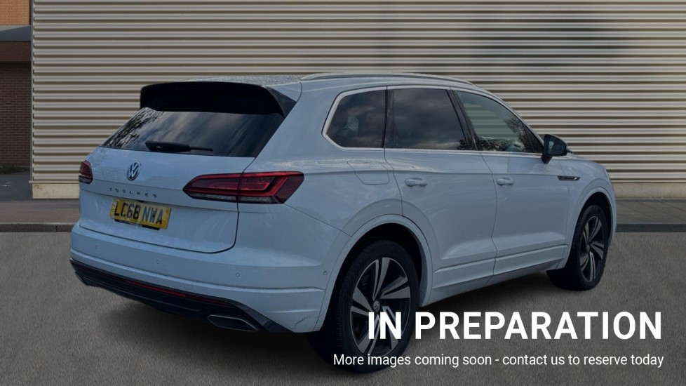 Used Volkswagen Touareg 2018 for sale - 76434736: Photo 4