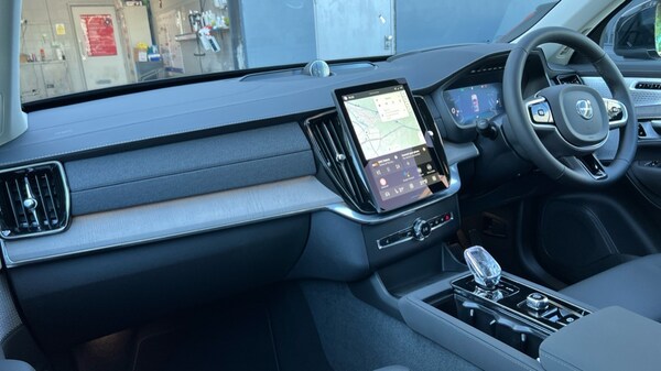 Used Volvo XC90 2025 for sale - 76276285: Photo 4