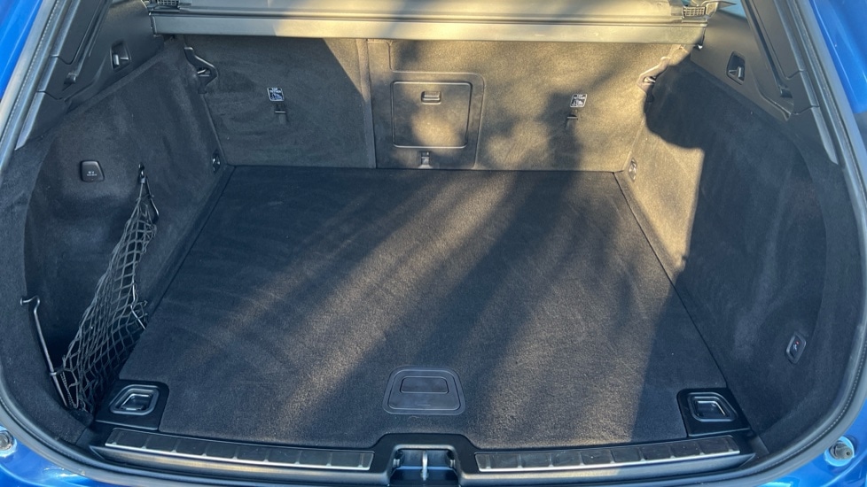 Used Volvo XC60 2019 for sale - 76888654: Photo 15