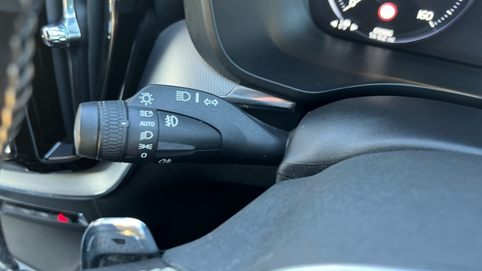 Used Volvo XC60 2019 for sale - 76888654: Photo 25