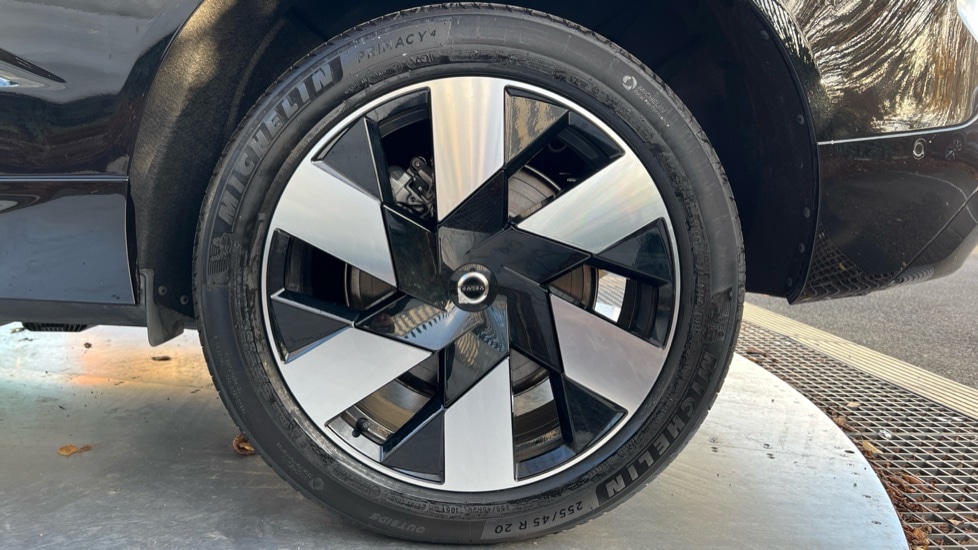 Used Volvo XC60 2025 for sale - 76780381: Photo 26