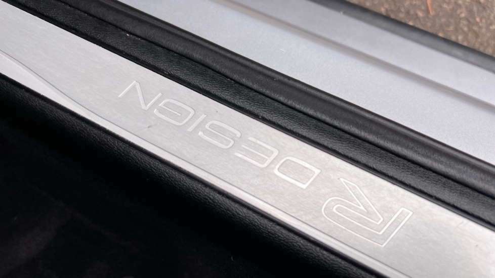 Used Volvo S60 2019 for sale - 76528931: Photo 35