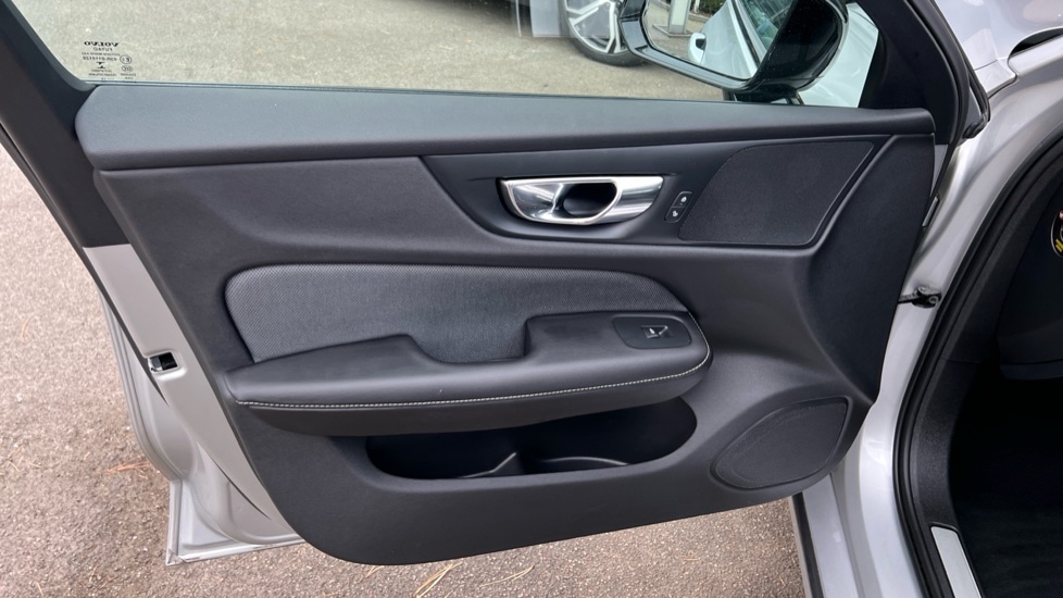 Used Volvo S60 2019 for sale - 76528931: Photo 42