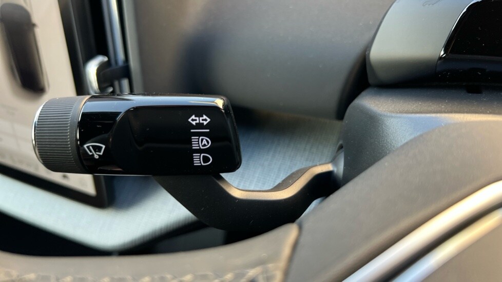 Used Volvo EX30 2025 for sale - 76249893: Photo 28