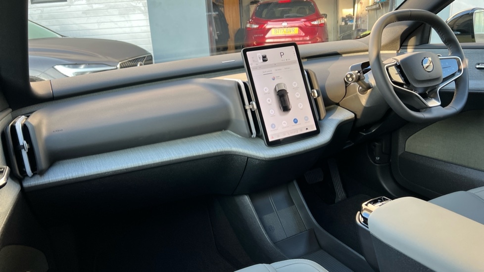 Used Volvo EX30 2025 for sale - 76249893: Photo 4