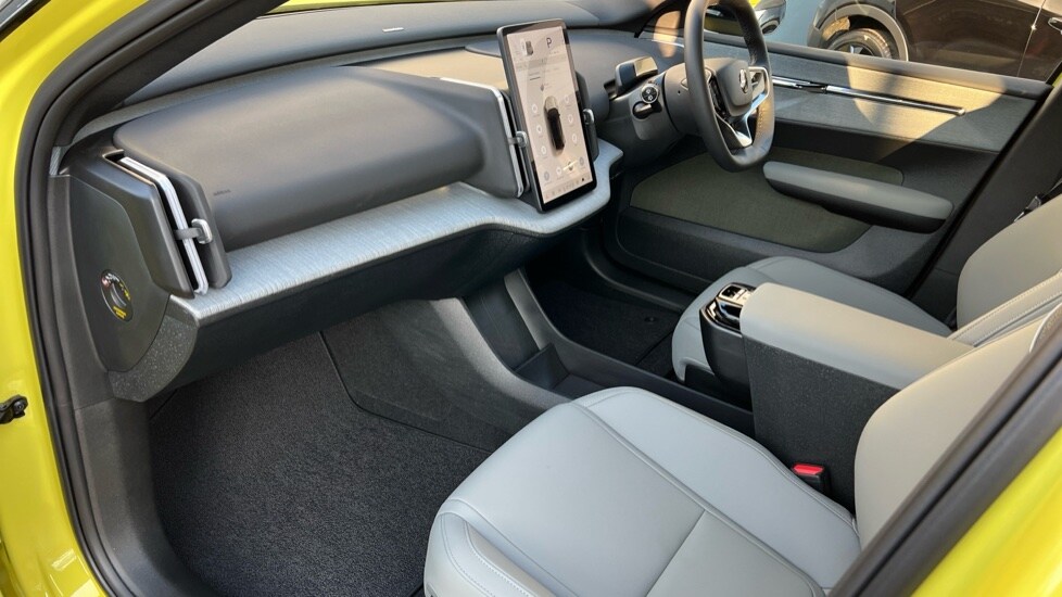 Used Volvo EX30 2025 for sale - 76249893: Photo 46