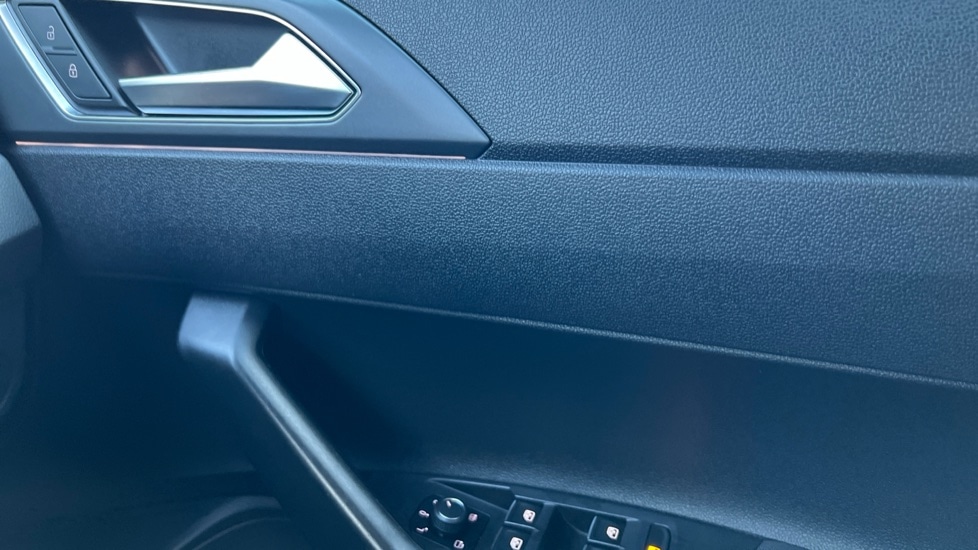 Used Volkswagen Taigo 2022 for sale - 76842063: Photo 29