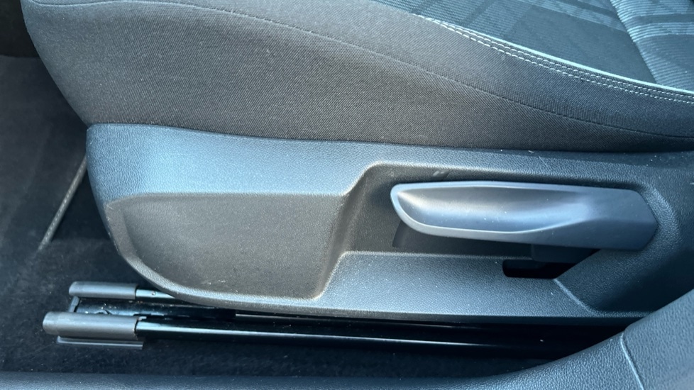 Used Volkswagen Taigo 2022 for sale - 76842063: Photo 36