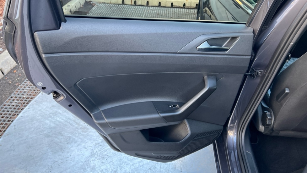 Used Volkswagen Taigo 2022 for sale - 76842063: Photo 38