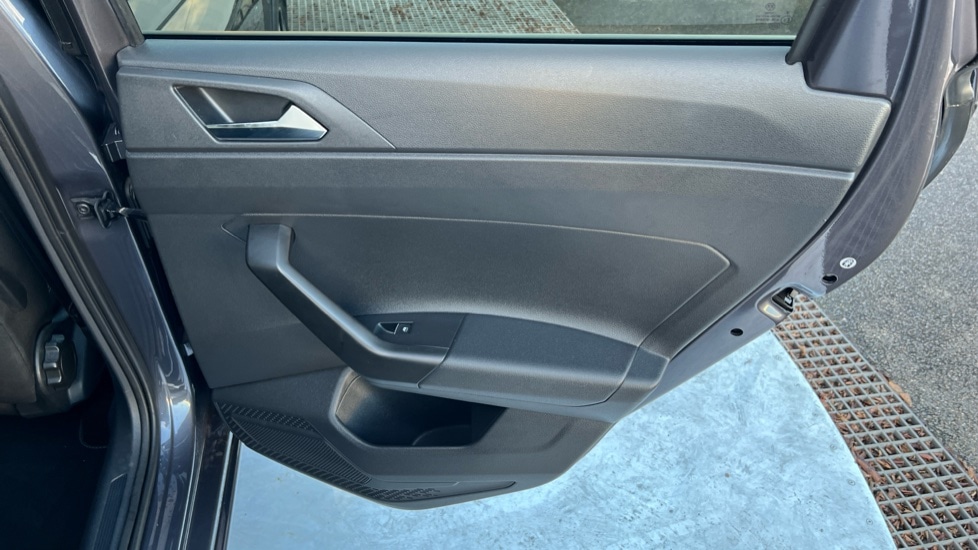 Used Volkswagen Taigo 2022 for sale - 76842063: Photo 39