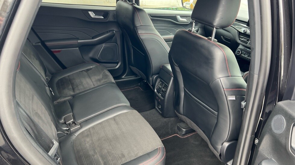 Used Ford Kuga 2022 for sale - 76434975: Photo 44