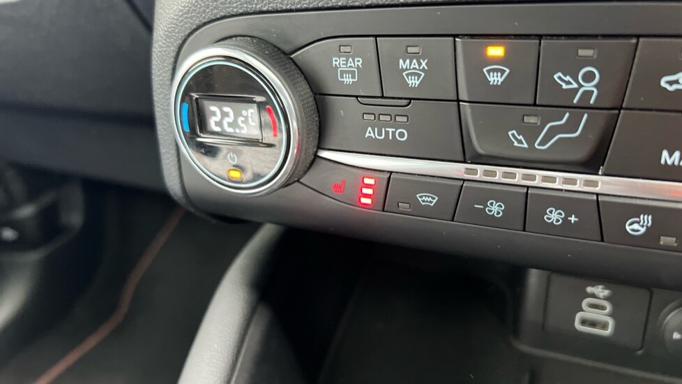 Used Ford Kuga 2022 for sale - 76434975: Photo 47