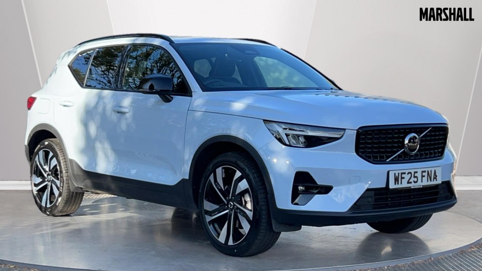 Used Volvo XC40 2025 for sale - 76095945: Photo 1
