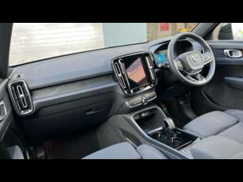 Used Volvo XC40 2024 for sale - 74932722: Photo