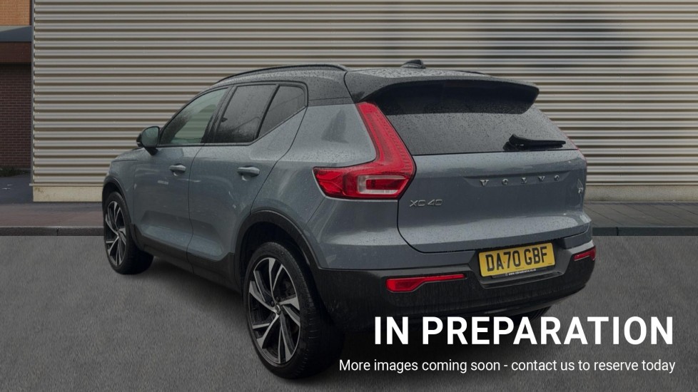 Used Volvo XC40 2020 for sale - 76664539: Photo 2