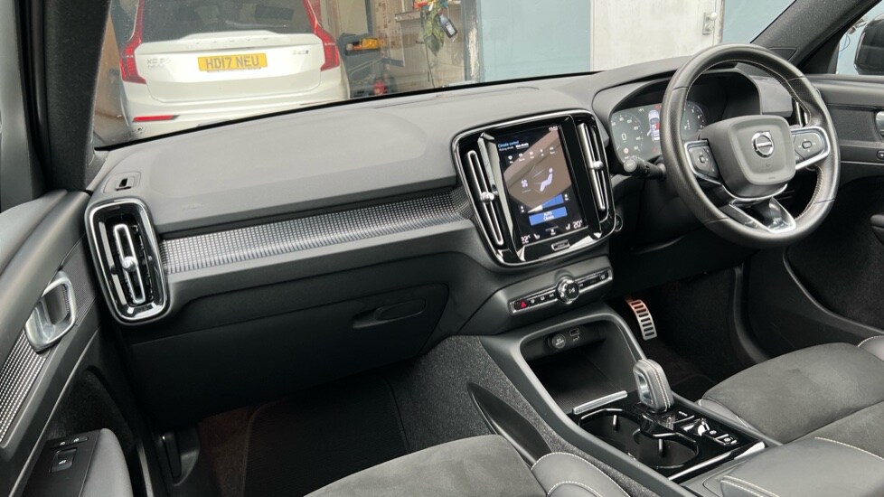 Used Volvo XC40 2021 for sale - 76086673: Photo 4