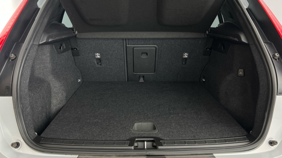 Used Volvo XC40 2021 for sale - 76366530: Photo 5