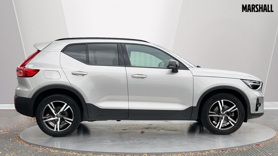 Used Volvo XC40 2023 for sale - 76540053: Photo 3