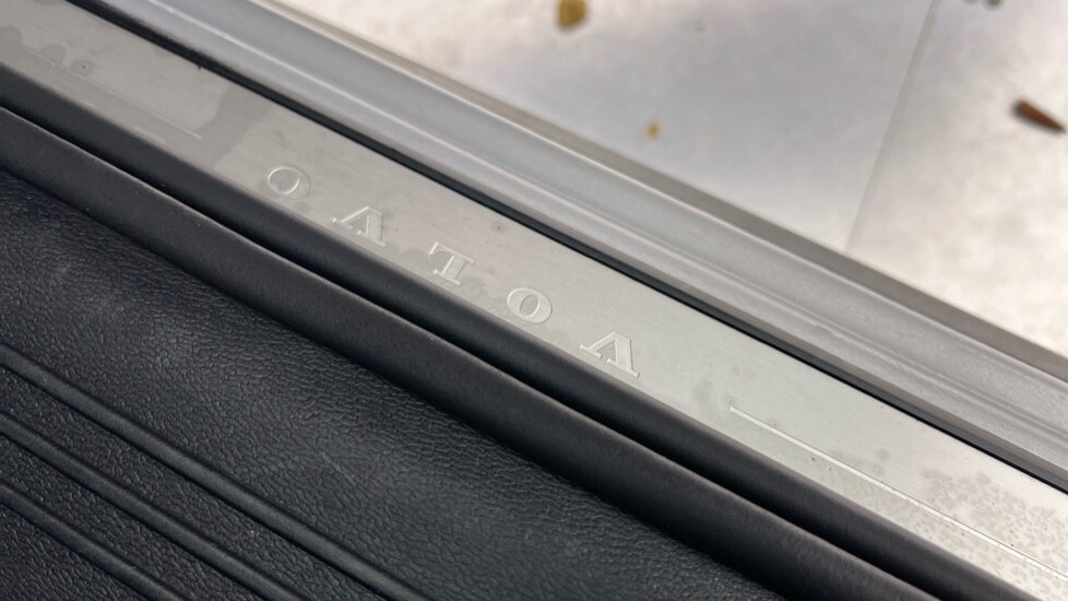 Used Volvo XC40 2023 for sale - 76540053: Photo 43