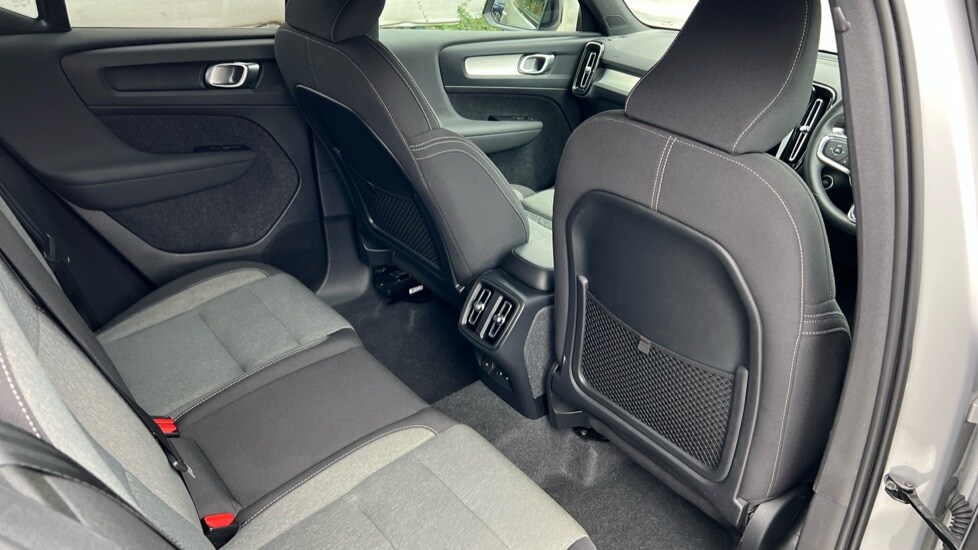 Used Volvo XC40 2023 for sale - 76540053: Photo 49