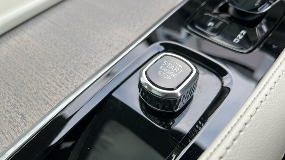 Used Volvo XC90 2024 for sale - 76873573: Photo 28